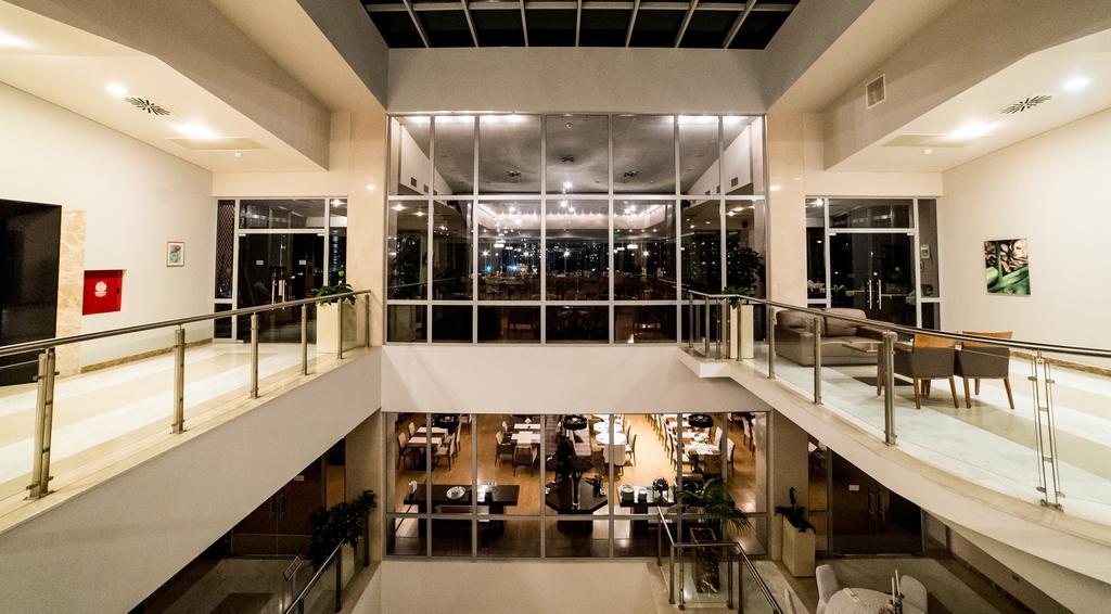 Hotel Elpida & Serres